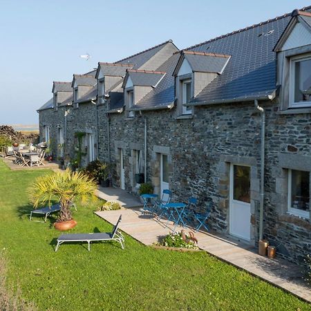 Le Bout Du Monde Bed & Breakfast Bricqueville-sur-Mer Exterior photo