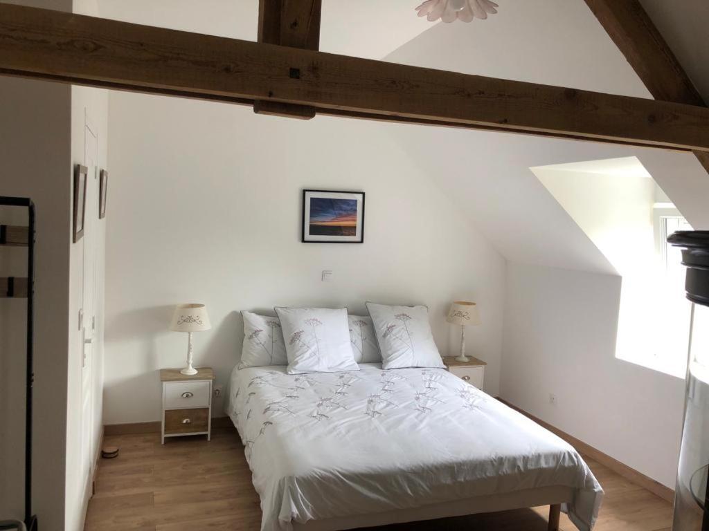 Le Bout Du Monde Bed & Breakfast Bricqueville-sur-Mer Exterior photo